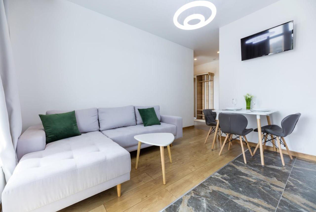 Nyvky Like Home - Nyvky Park - Apt 45 Київ Екстер'єр фото